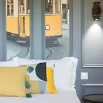 Airport Charming By Lovelystay Апартаменти