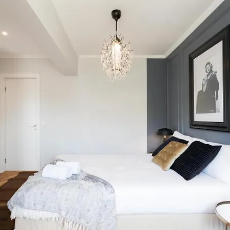 Apartamento Airport Charming By Lovelystay