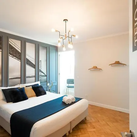 Airport Charming By Lovelystay * Lisboa