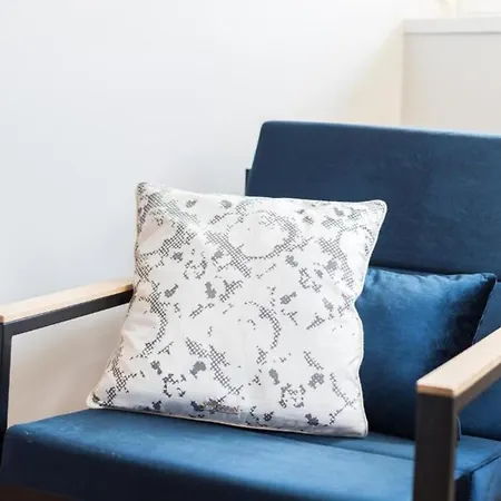 Apartman Airport Charming By Lovelystay *